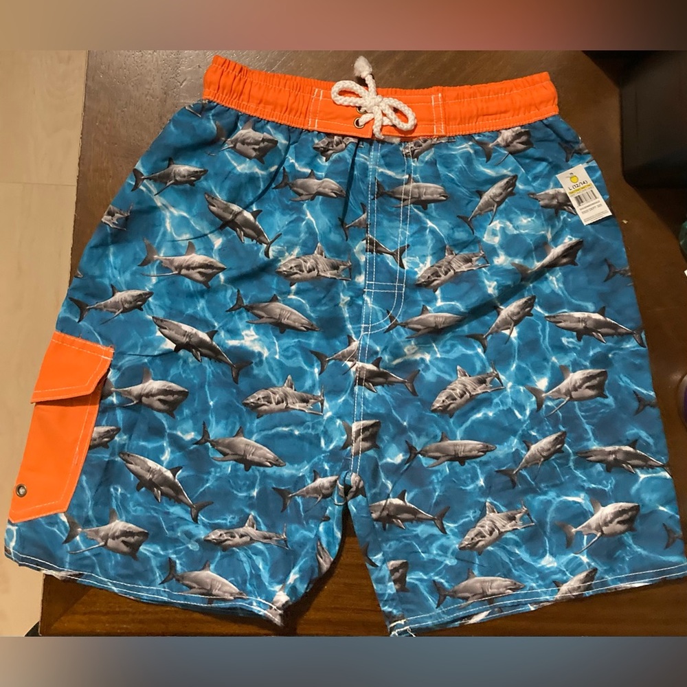 NWT Bots Size 12/14 Quad Seven Shark Print Swim Shorts with side pocket